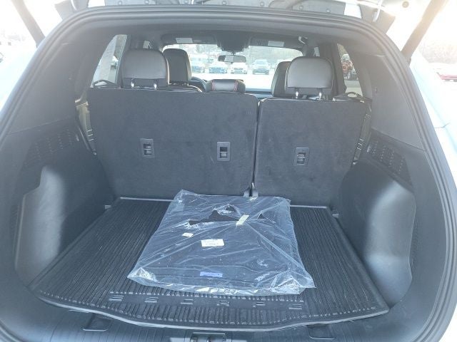 2025 Ford Escape Hybrid ST-Line Select