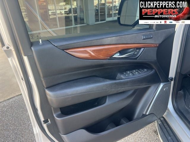 2019 Cadillac Escalade Luxury