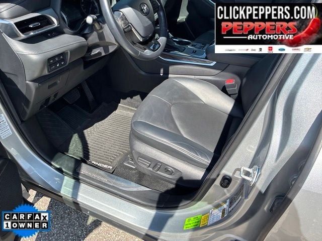2021 Toyota Highlander Hybrid Platinum
