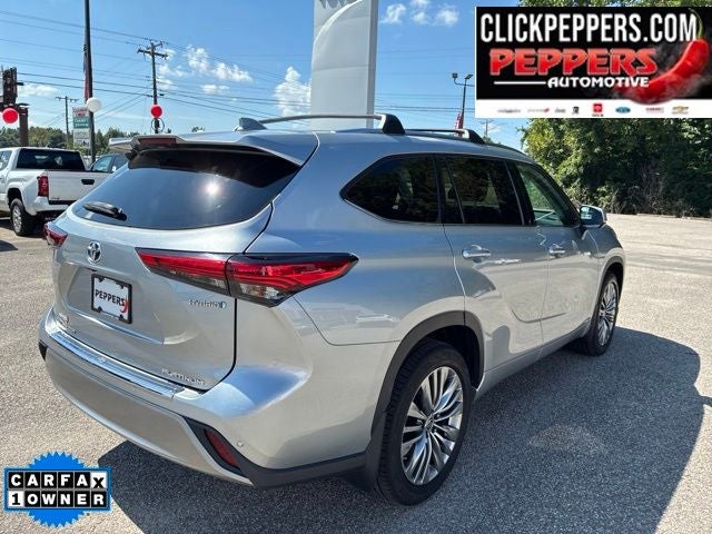 2021 Toyota Highlander Hybrid Platinum