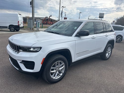 2026 Jeep Grand Cherokee GRAND CHEROKEE LAREDO X 4X4