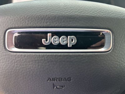2026 Jeep Grand Cherokee GRAND CHEROKEE LAREDO X 4X4