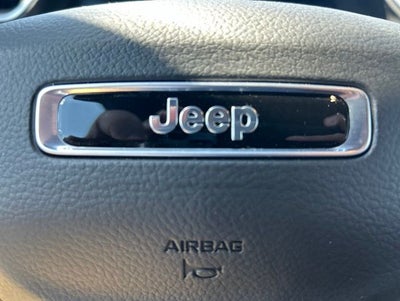 2026 Jeep Grand Cherokee GRAND CHEROKEE LAREDO X 4X4