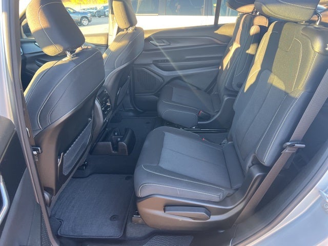 2025 Jeep Grand Cherokee L Laredo X 4x4