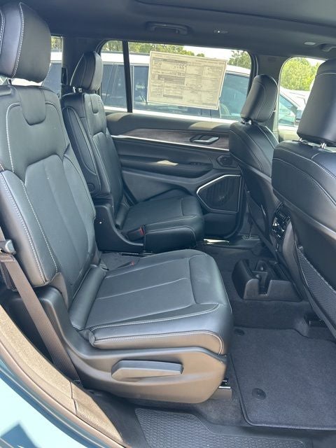 2026 Jeep Grand Cherokee GRAND CHEROKEE L LIMITED RESERVE 4X4