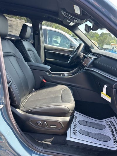 2026 Jeep Grand Cherokee GRAND CHEROKEE L LIMITED RESERVE 4X4