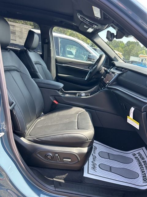 2026 Jeep Grand Cherokee GRAND CHEROKEE L LIMITED RESERVE 4X4