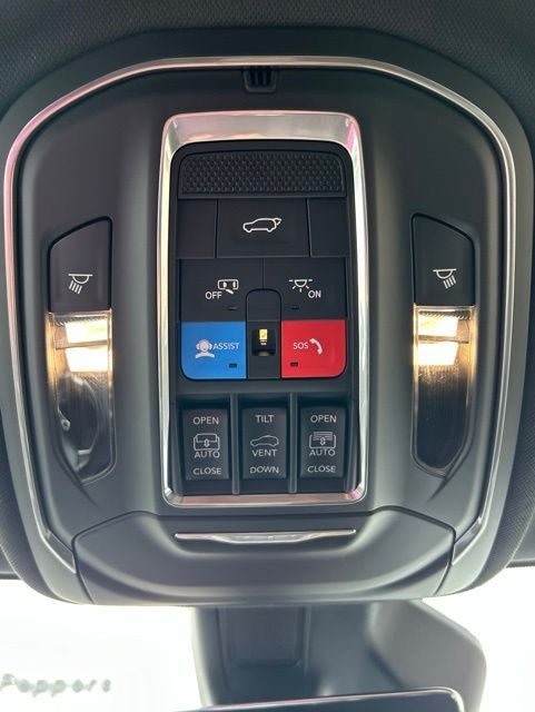 2026 Jeep Grand Cherokee GRAND CHEROKEE L LIMITED RESERVE 4X4