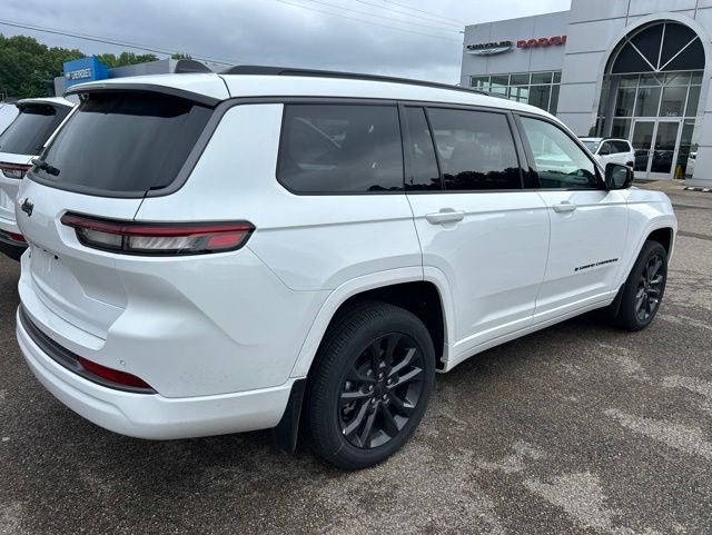 2026 Jeep Grand Cherokee GRAND CHEROKEE L LIMITED RESERVE 4X4