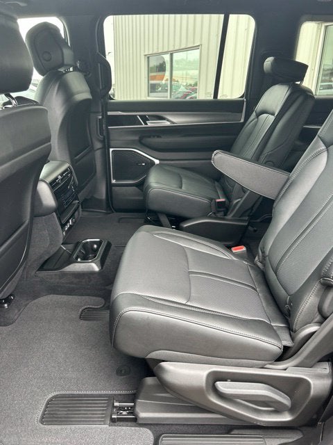 2026 Jeep Grand Wagoneer GRAND WAGONEER LIMITED ALTITUDE 4X4