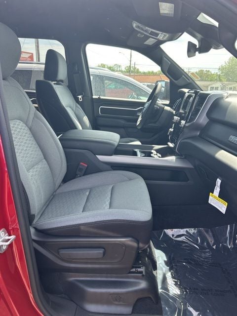 2026 RAM Ram 1500 RAM 1500 BIG HORN CREW CAB 4X4 6'4' BOX