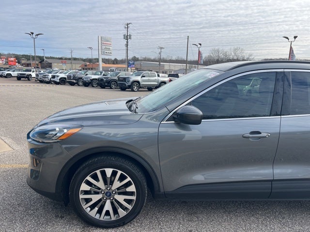 2022 Ford Escape Titanium