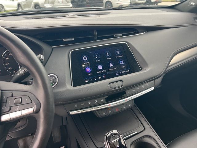 2023 Cadillac XT4 Premium Luxury
