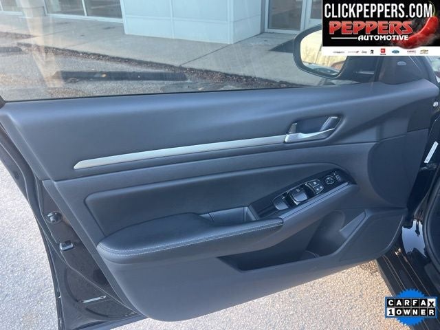 2025 Nissan Altima SL FWD