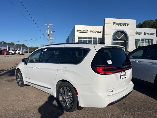 2026 Chrysler Pacifica PACIFICA PINNACLE