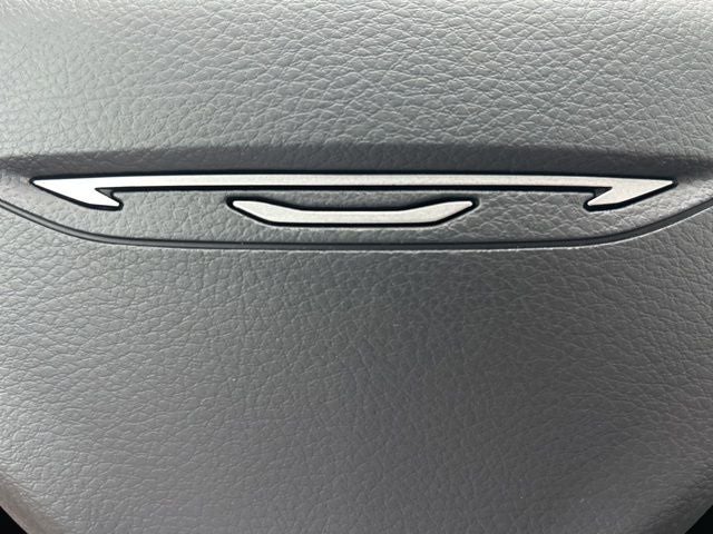 2027 Chrysler Pacifica PACIFICA SELECT AWD