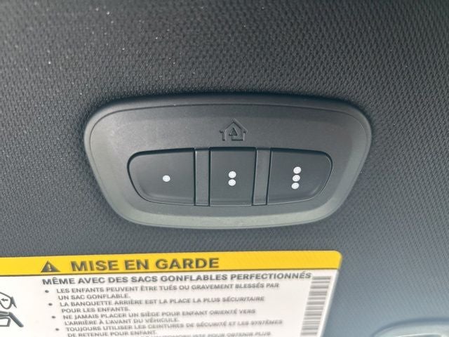 2027 Chrysler Pacifica PACIFICA SELECT AWD