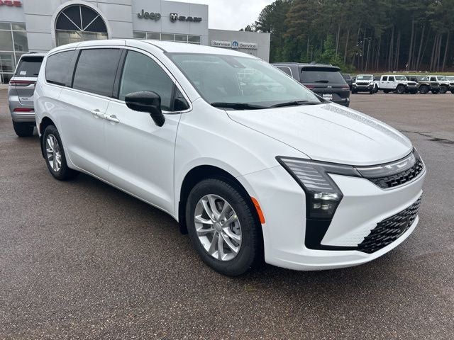 2027 Chrysler Pacifica PACIFICA SELECT AWD