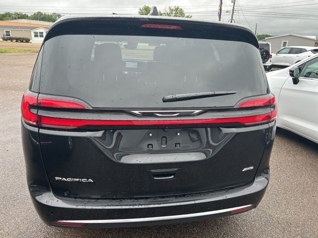 2027 Chrysler Pacifica PACIFICA SELECT AWD