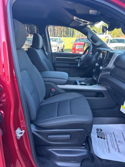 2027 RAM Ram 1500 RAM 1500 BIG HORN CREW CAB 4X4 5'7' BOX
