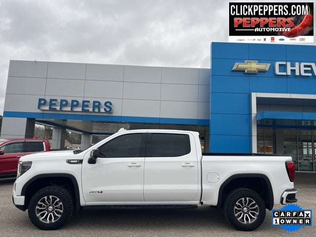 2022 GMC Sierra 1500 4WD Crew Cab Short Box AT4