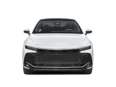 2025 Toyota Crown Platinum