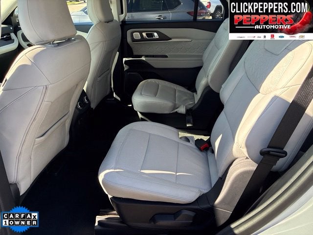 2025 Ford Explorer Platinum
