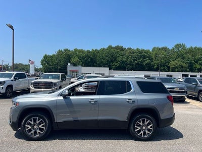 2023 GMC Acadia SLT
