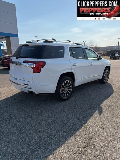 2023 GMC Acadia Denali