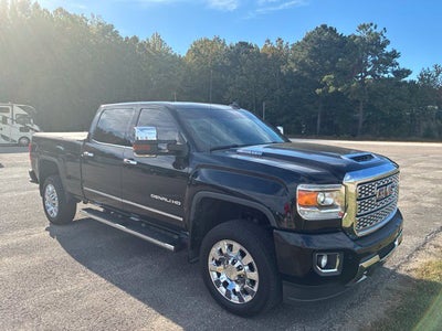 2019 GMC Sierra 2500HD Denali