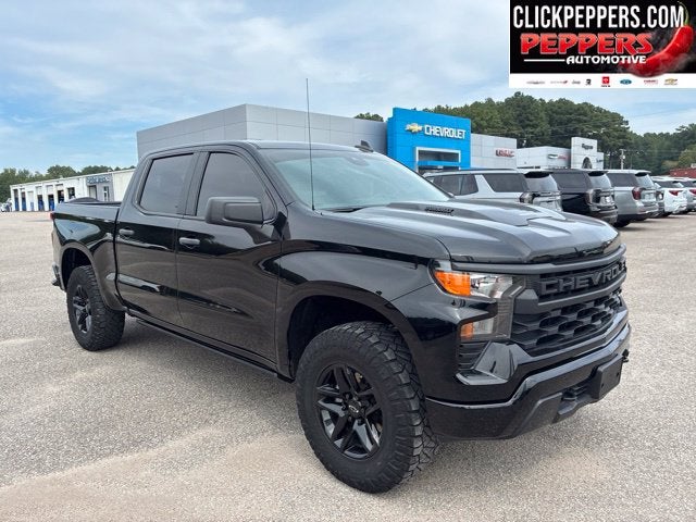 2023 Chevrolet Silverado 1500 Custom Trail Boss