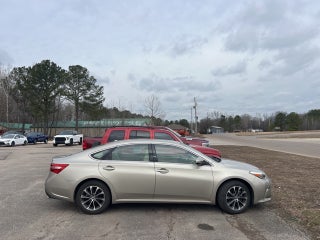 2016 Toyota Avalon XLE