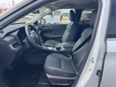 2024 Mitsubishi Outlander PHEV SEL Black Edition